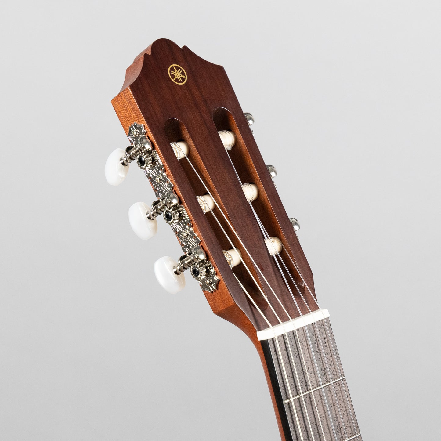 Yamaha CG122MCH Classical Guitar, Cedar Top