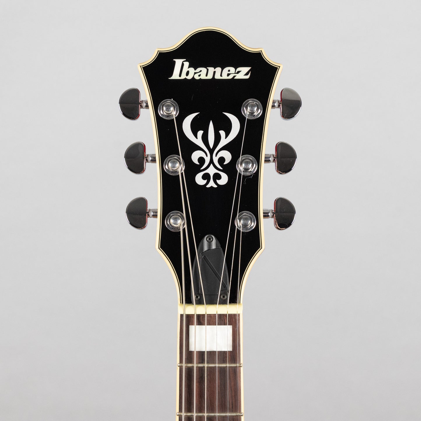 Ibanez AS73 AS Artcore Semi-Hollow Body, Transparent Cherry Red
