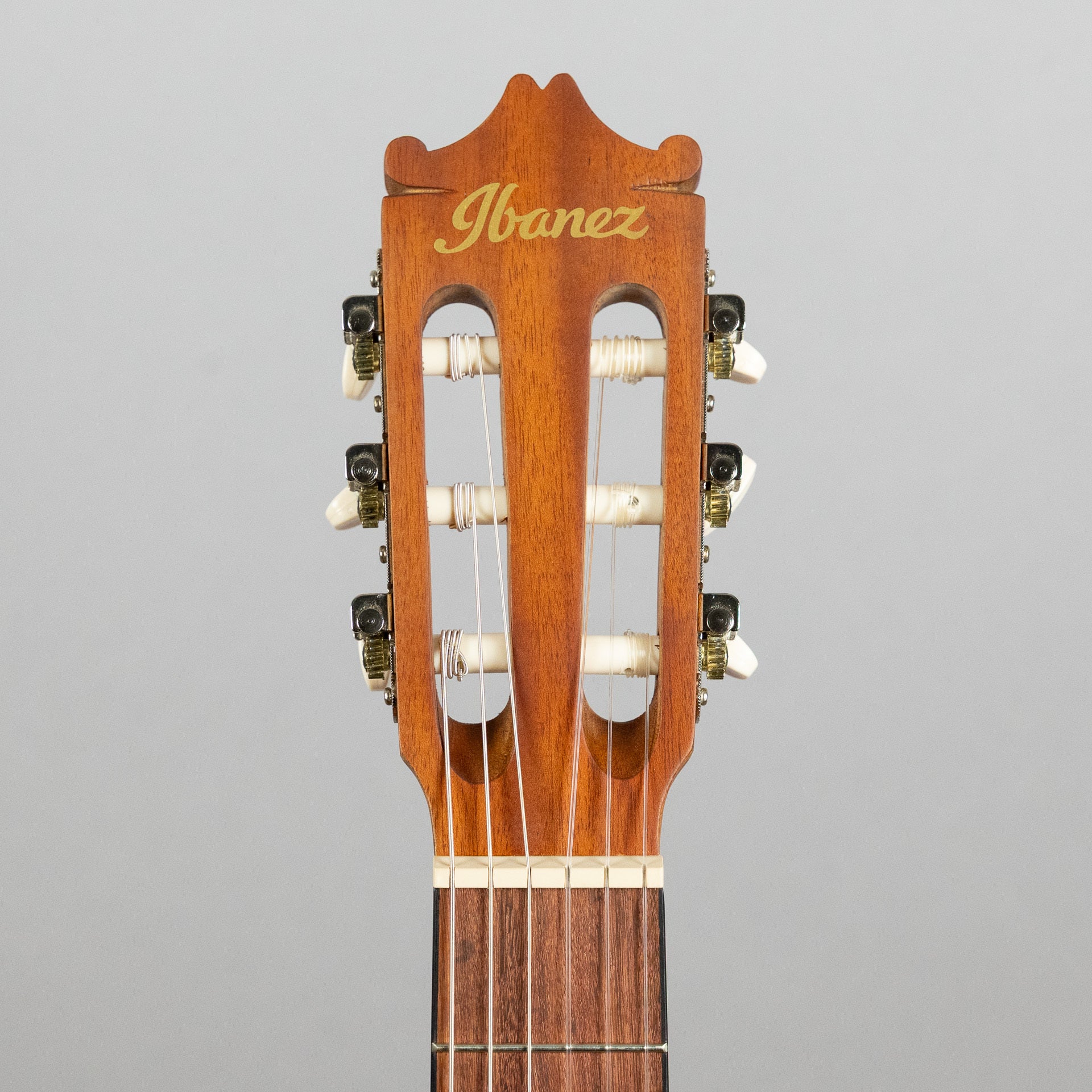 Ibanez GA3ECE Classical Nylon String Guitar, Open Pore Amber
