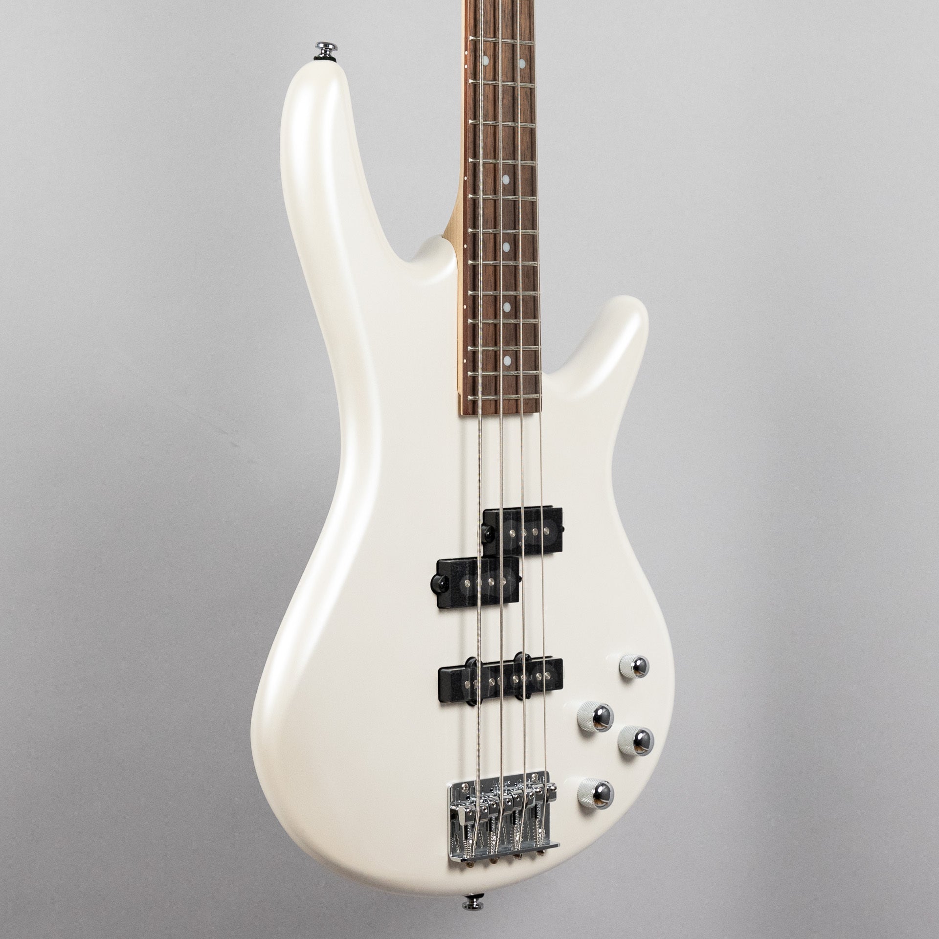 Ibanez GSR200 SR Gio 4-String Bass, Pearl White
