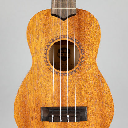 Kala Learn to Play Starter Soprano Ukulele Kit