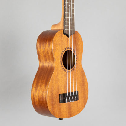 Kala Learn to Play Starter Soprano Ukulele Kit