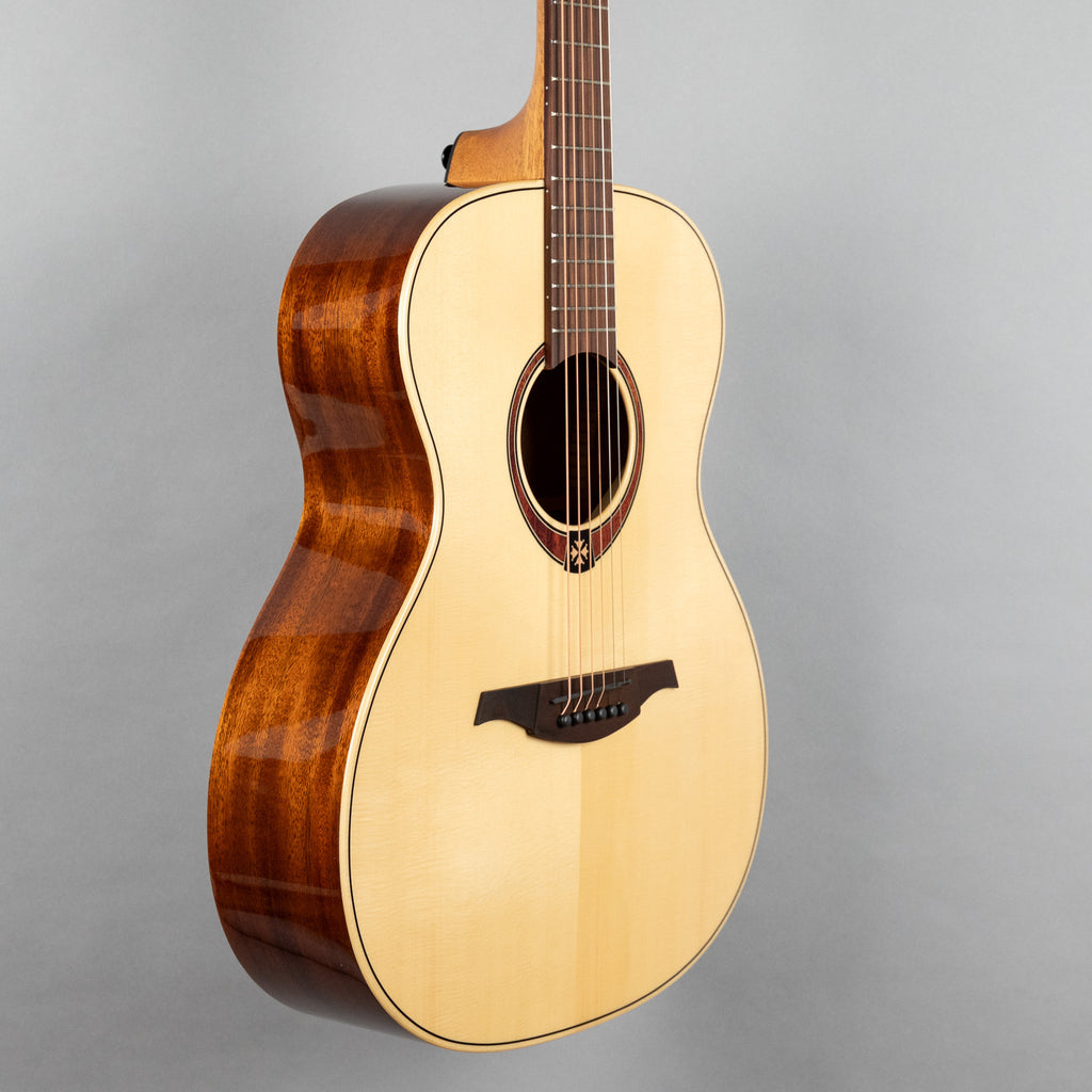LAG T88A Tramontane Auditorium Acoustic Guitar, Natural