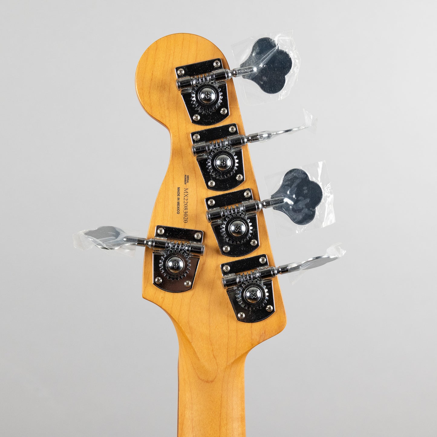 (Demo) Fender Player Plus Jazz Bass V in Tequila Sunrise (MX22083020)