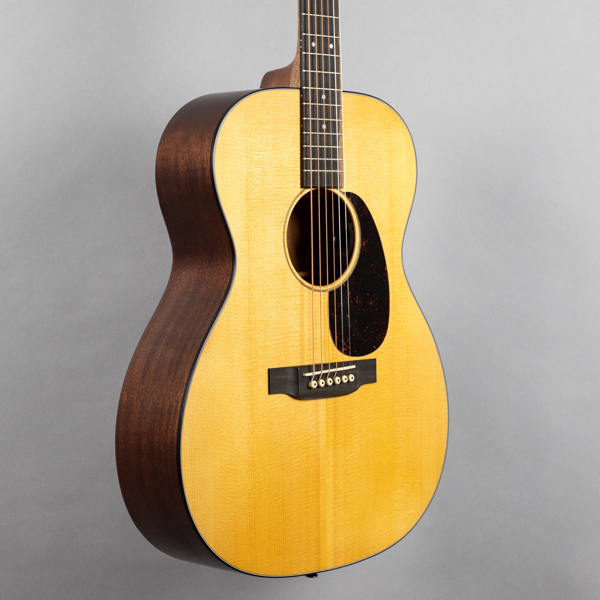 Martin 000-10E Retro