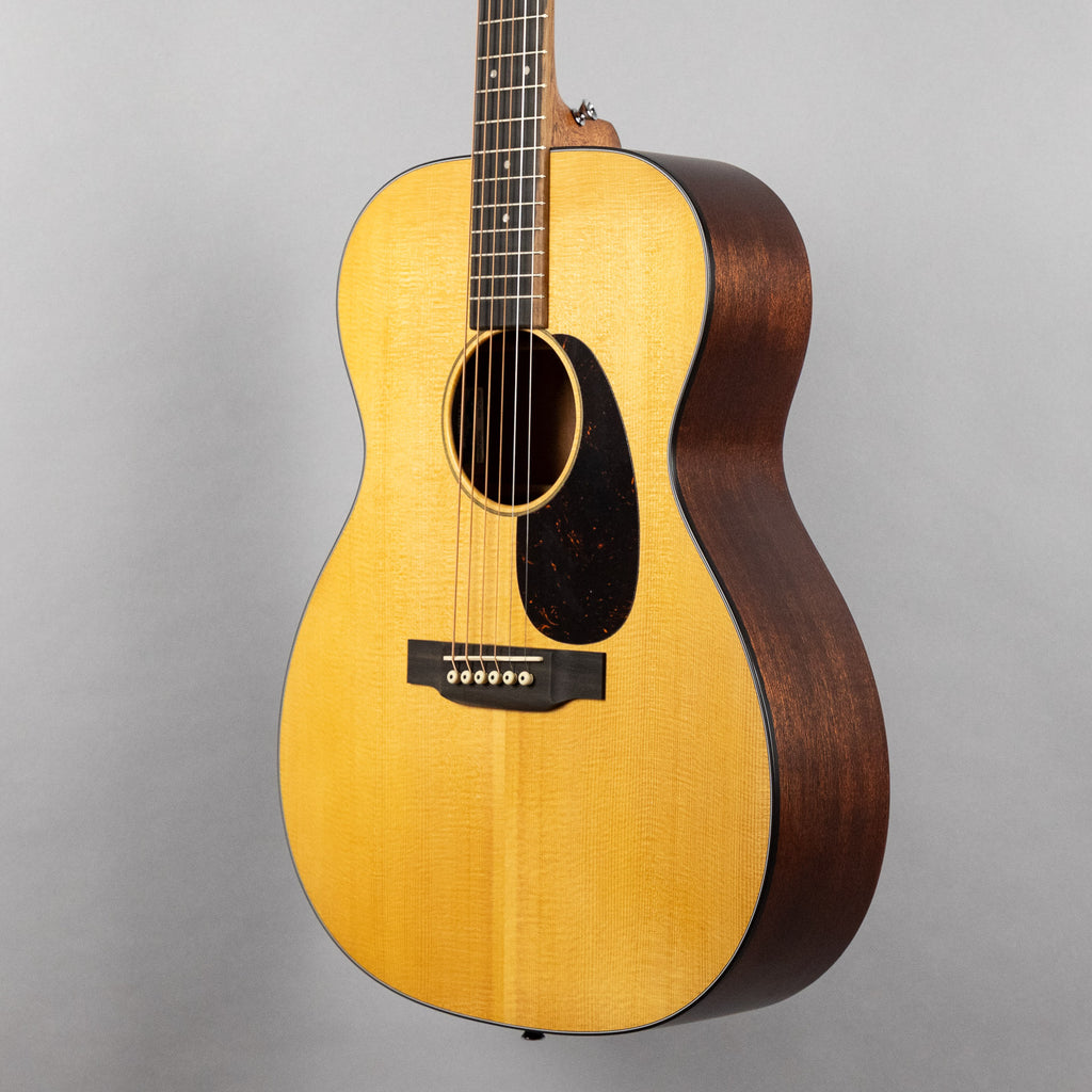 Martin 000-10E Retro