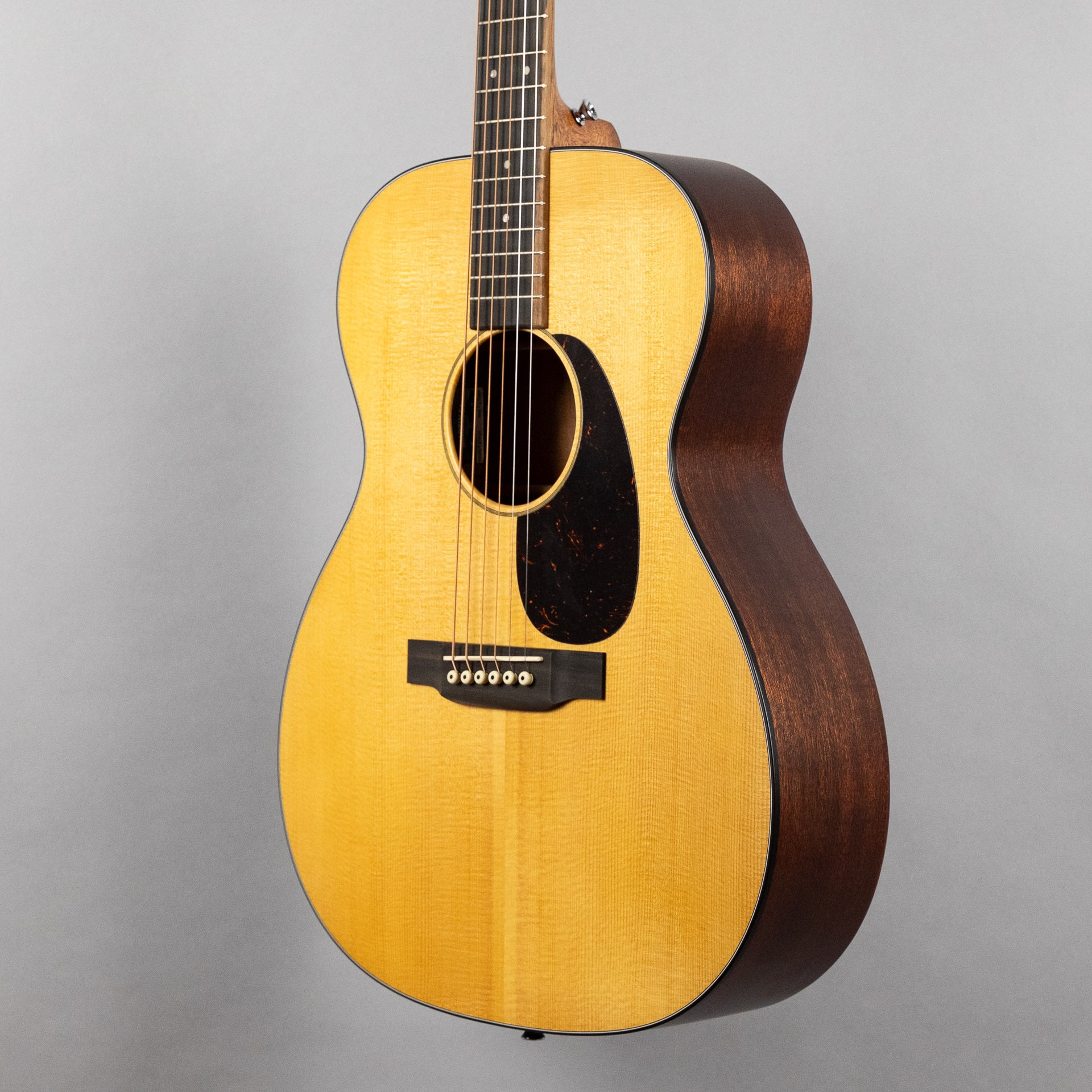 Martin 000-10E Retro