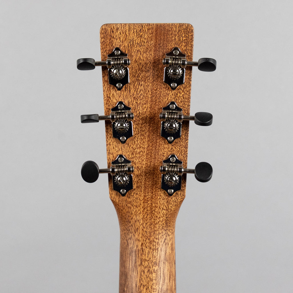 Martin 000-10E Retro