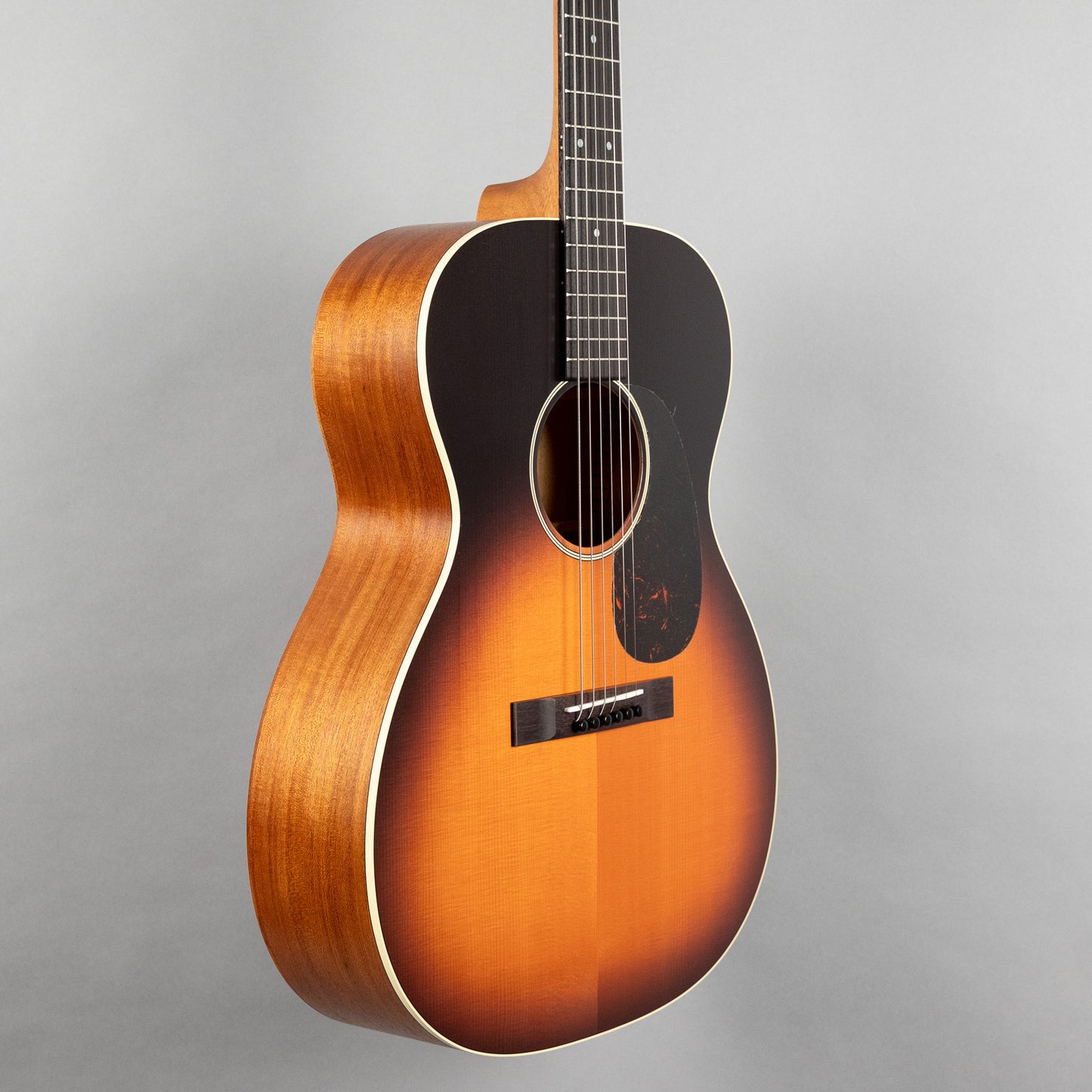 Martin 000-17 Whiskey Sunset Acoustic Guitar