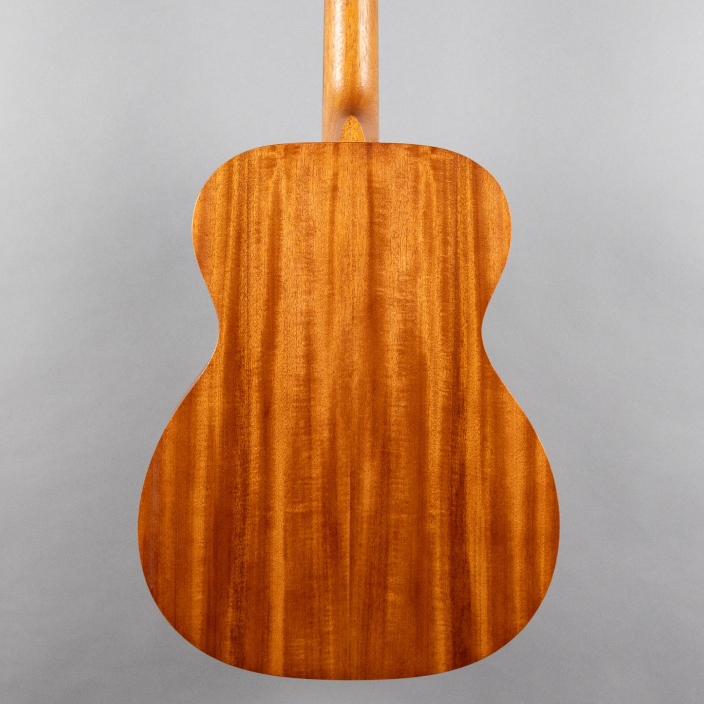 Martin 000-17 Whiskey Sunset Acoustic Guitar