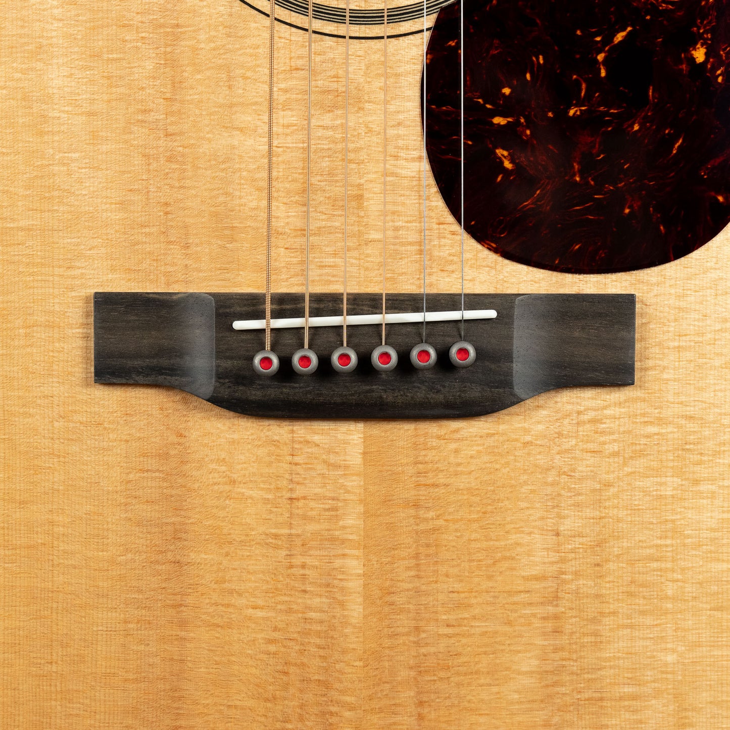 Martin 000-18 Modern Deluxe Acoustic Guitar