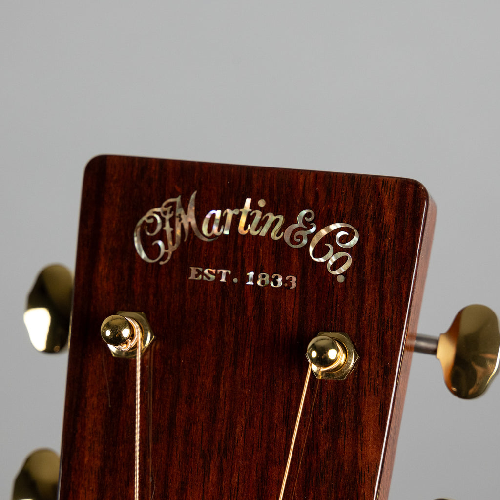 Martin 000-18 Modern Deluxe Series Acoustic Guitar