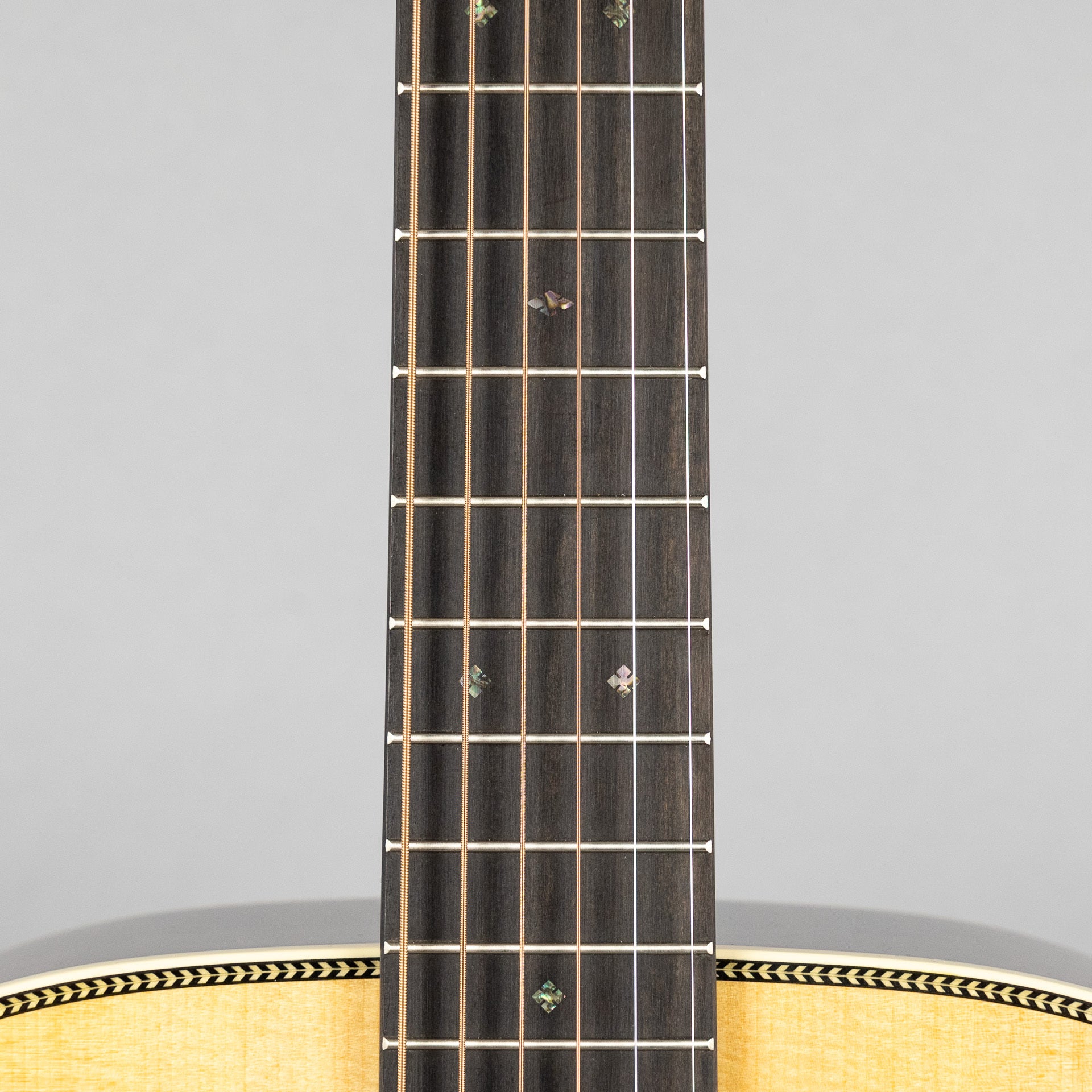 Martin 000-28 Standard Series Acoustic Guitar