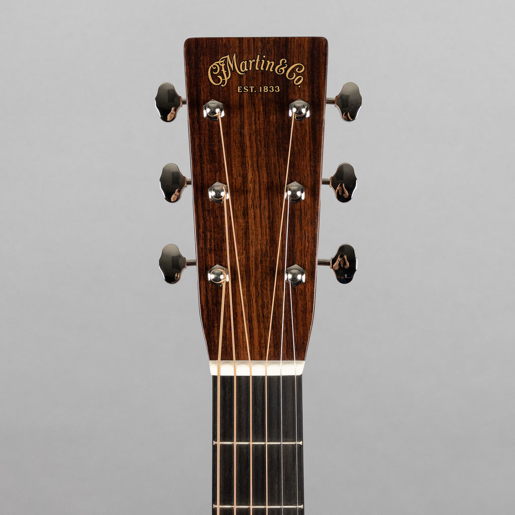 Martin 000-28 Standard Series Acoustic Guitar