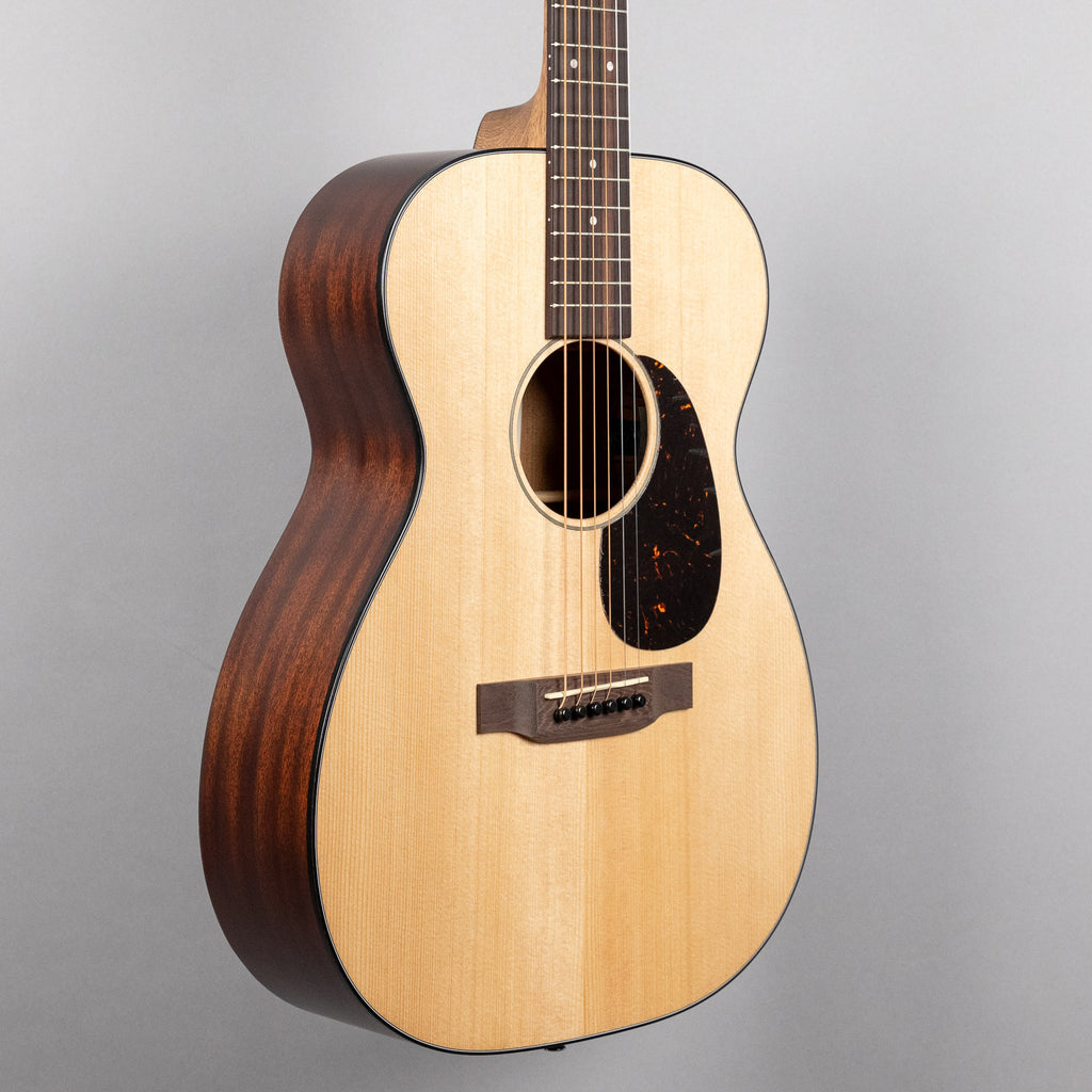 Martin 00-10E Road Series Acoustic Guitar