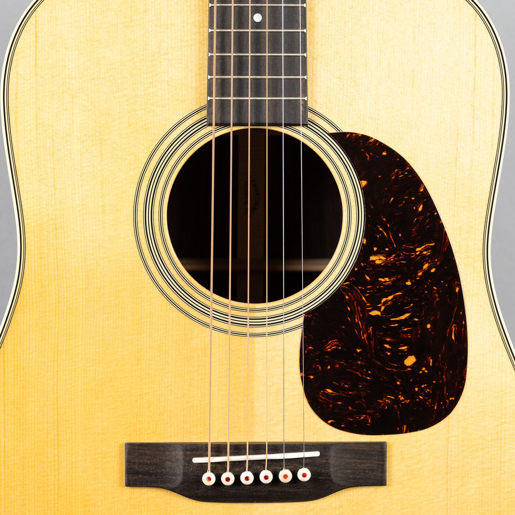 Martin D-28 Standard Acoustic Guitar