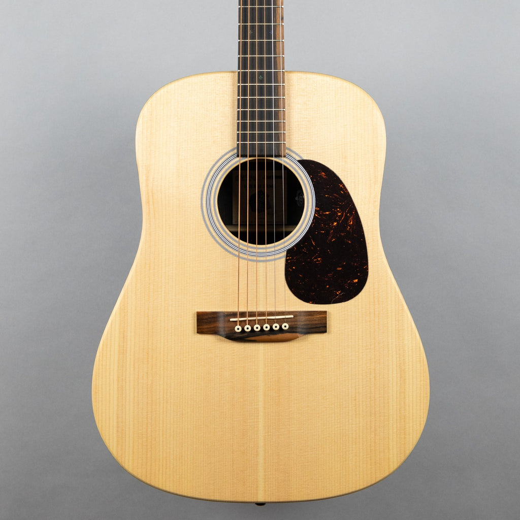 Martin D-X2E Billy Strings