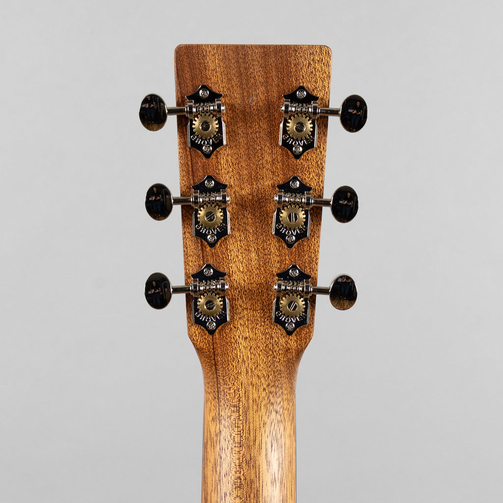 Martin D-X2E Molly Tuttle