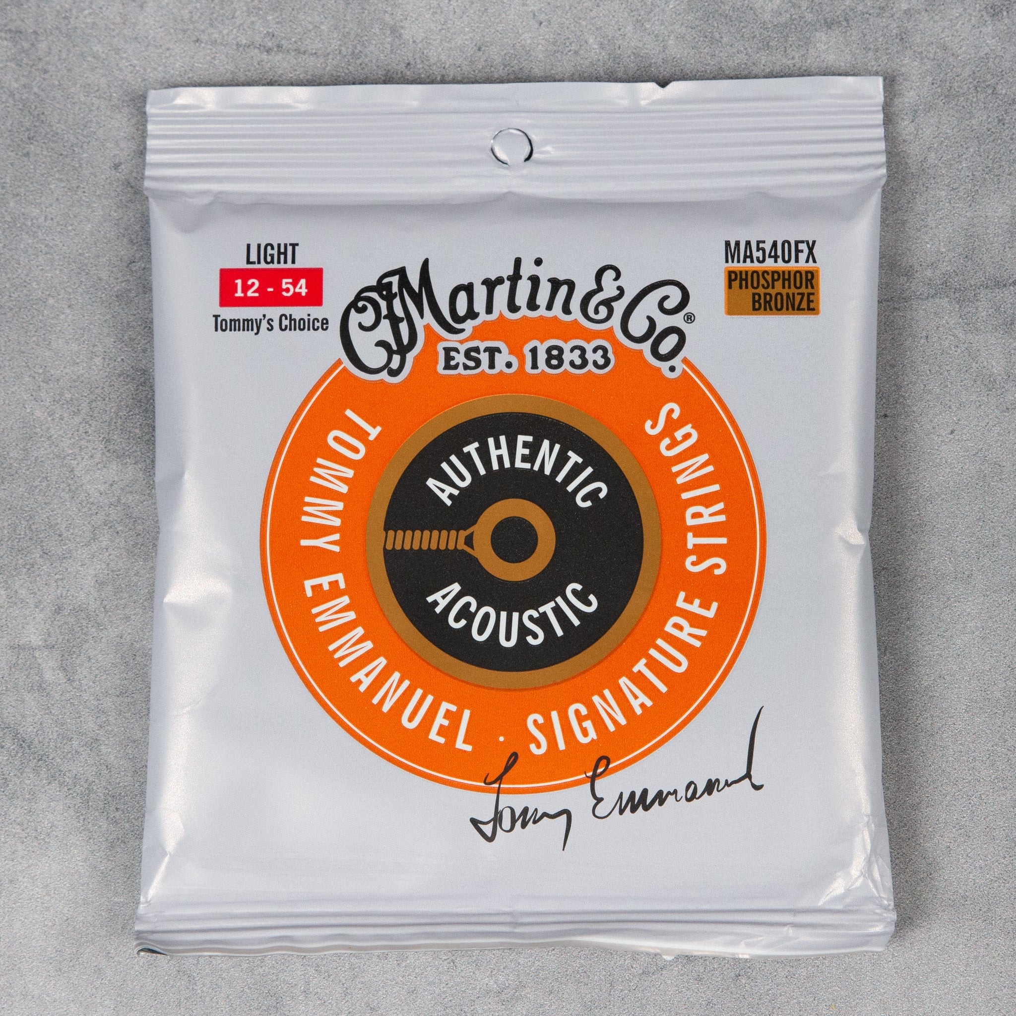 Martin MA540FX Flexible Core Guitar Strings, Phosphor Bronze, "Tommy's Choice", Light, 12-54