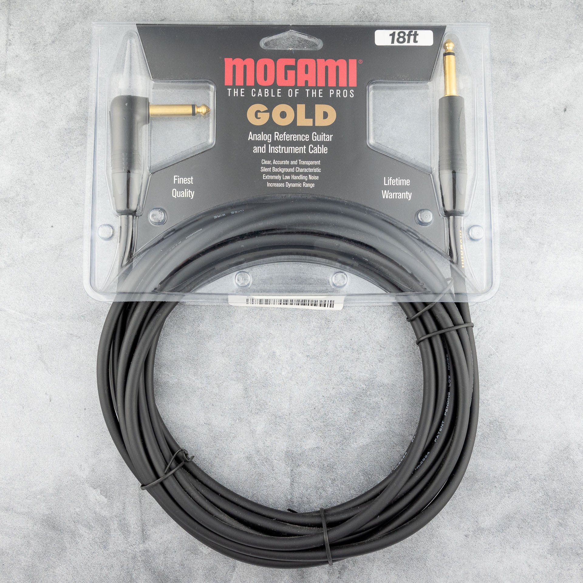 Mogami Gold Instrument Cable, Straight to Right Angle (18 ft)