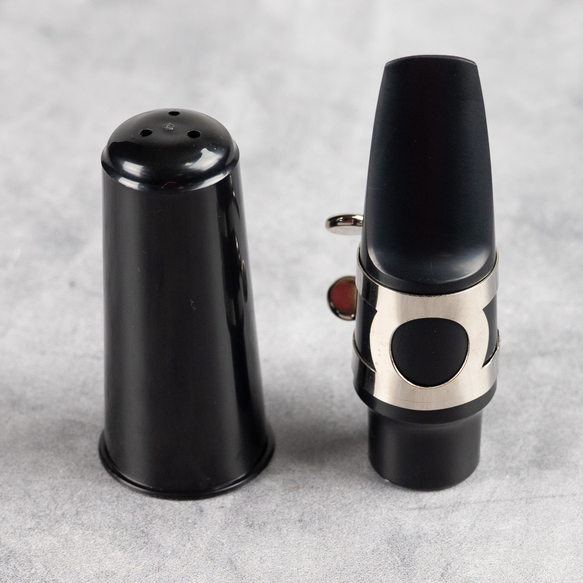 Oxford Eb Alto Saxophone Mouthpiece with Ligature & Cap
