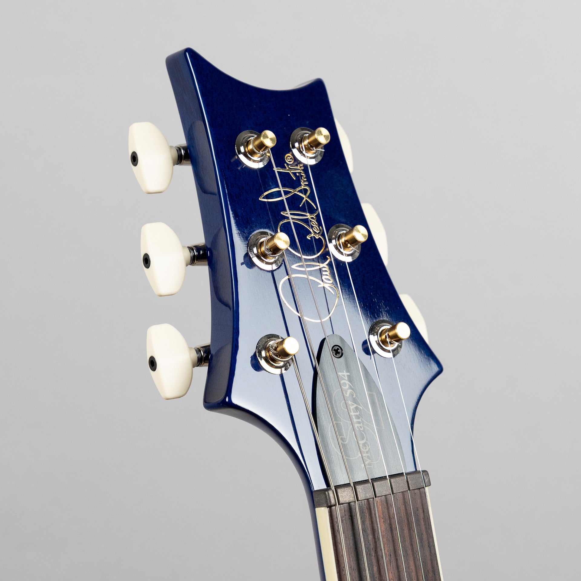 Paul Reed Smith S2 McCarty 594 in Lake Blue