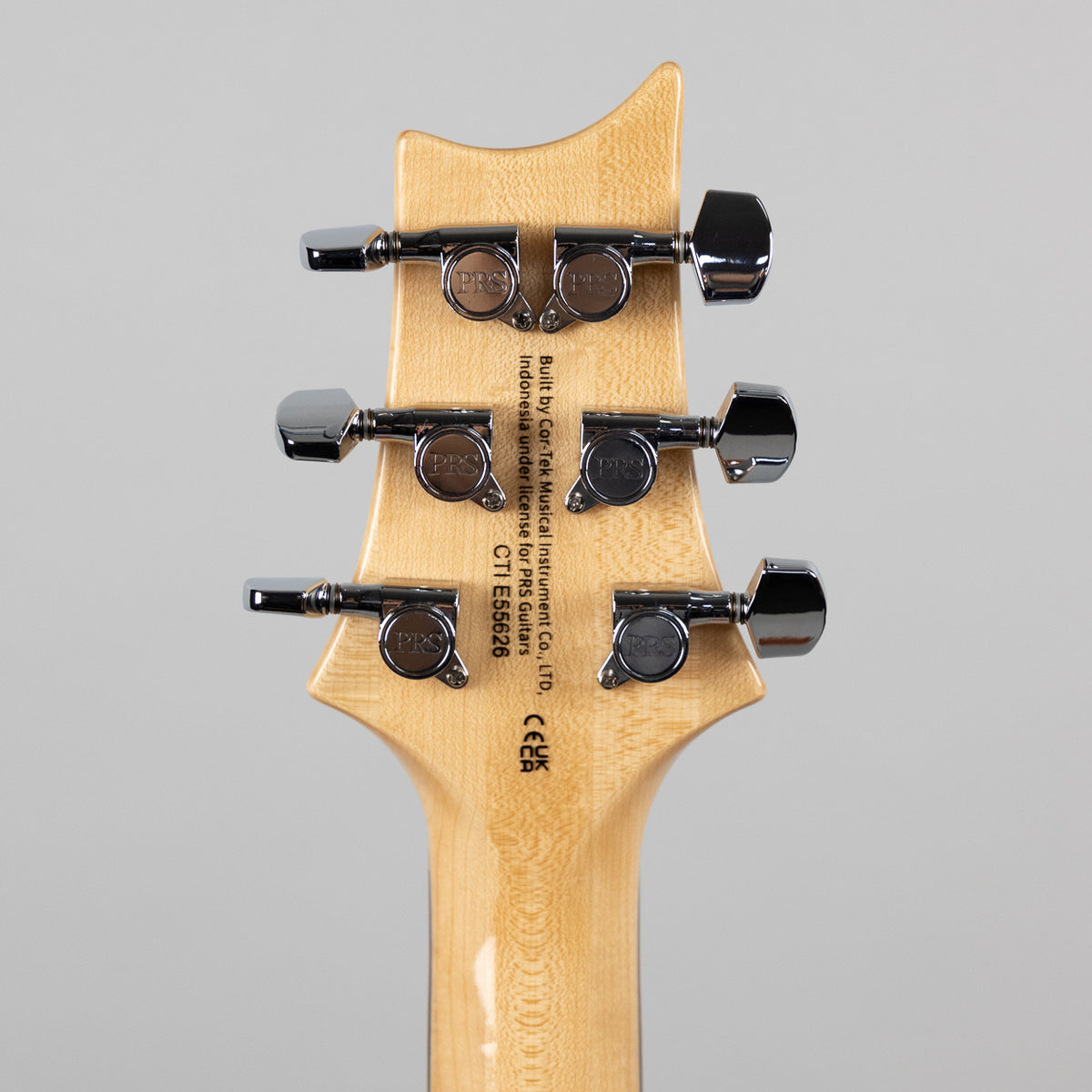 Paul Reed Smith SE Custom 24 in Bonnie Pink