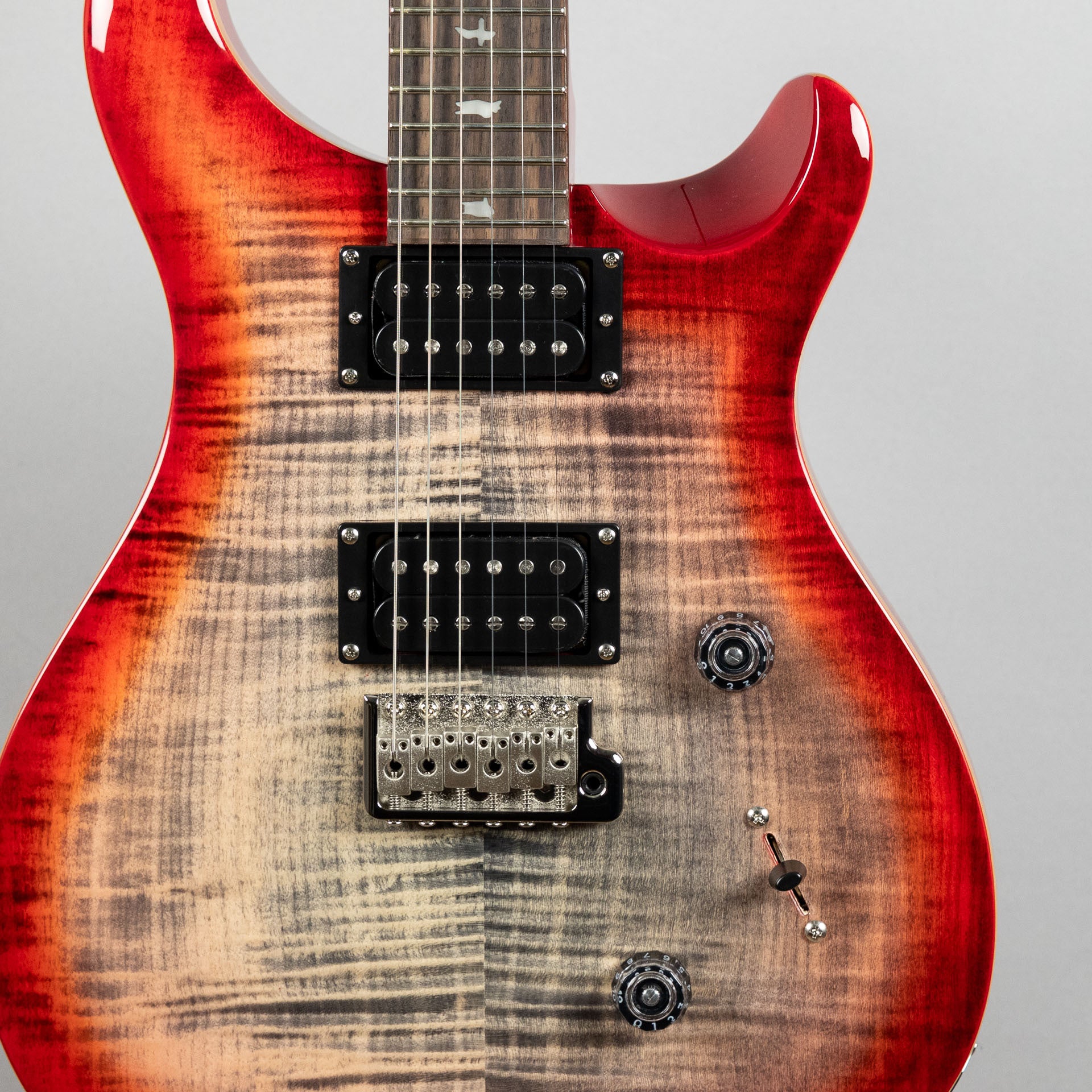 Paul Reed Smith SE Custom 24 in Charcoal Cherry Burst