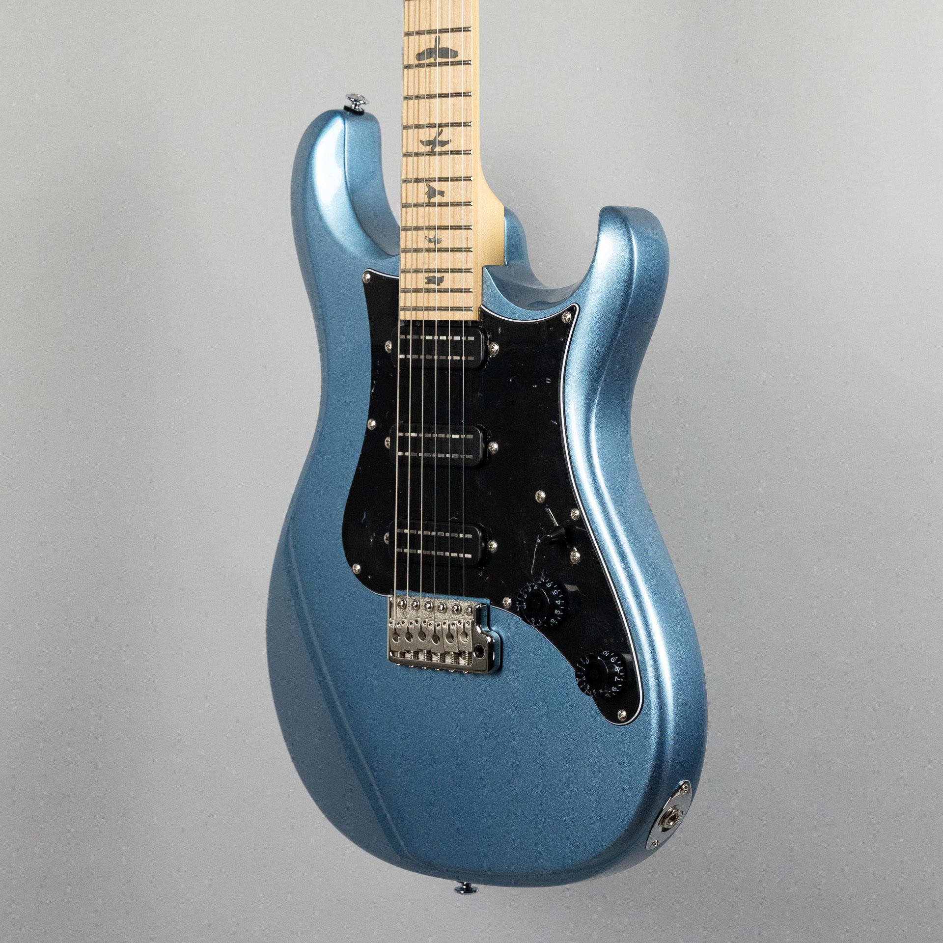 Paul Reed Smith SE NF3 Maple in Ice Blue Metallic