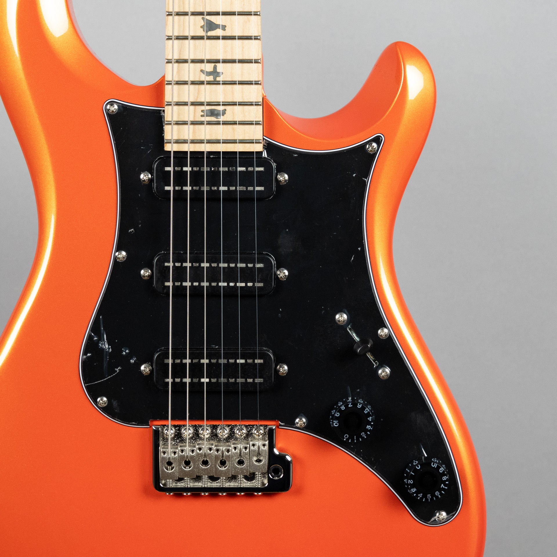 Paul Reed Smith SE NF3 Maple in Metallic Orange