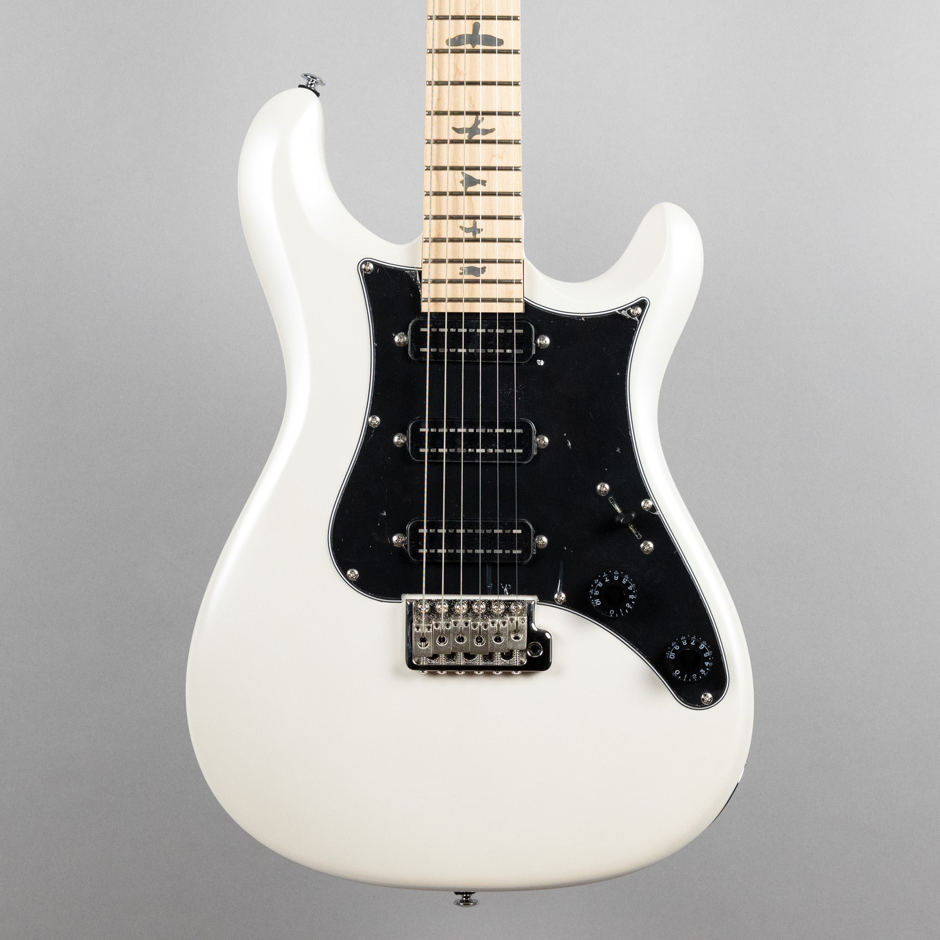 Paul Reed Smith SE NF3 Maple in Pearl White