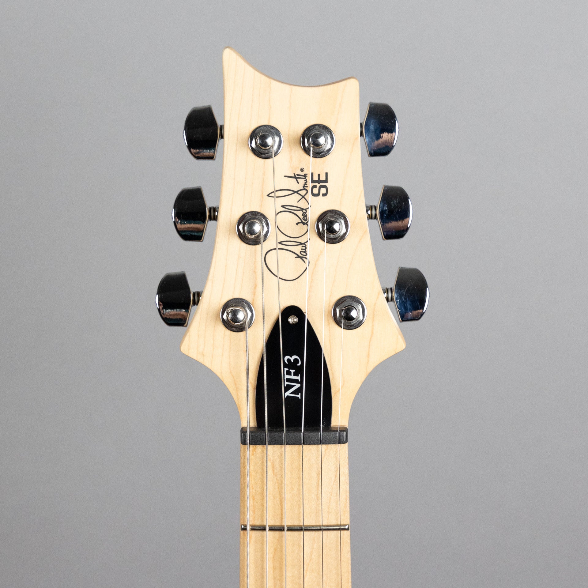 Paul Reed Smith SE NF3 Maple in Pearl White