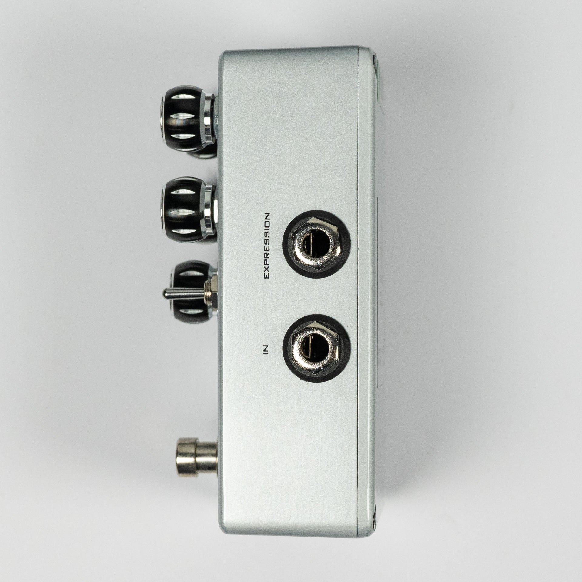 Pigtronix Resotron Analog Tracking Filter – Carlton Music Center