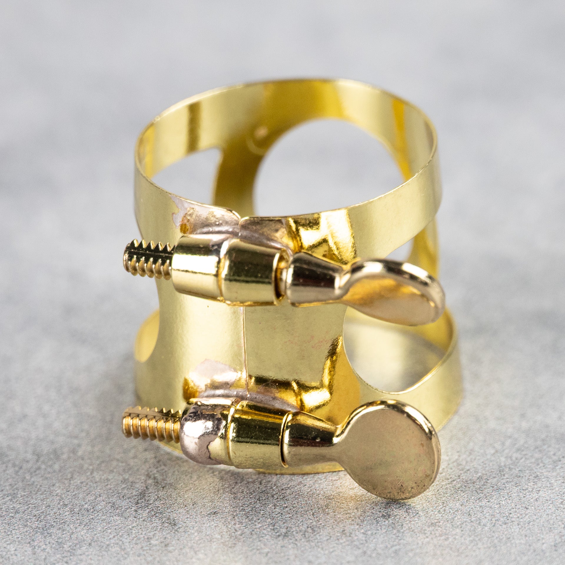 Selmer Bb Tenor Saxophone Ligature, Gold Lacquer Finish