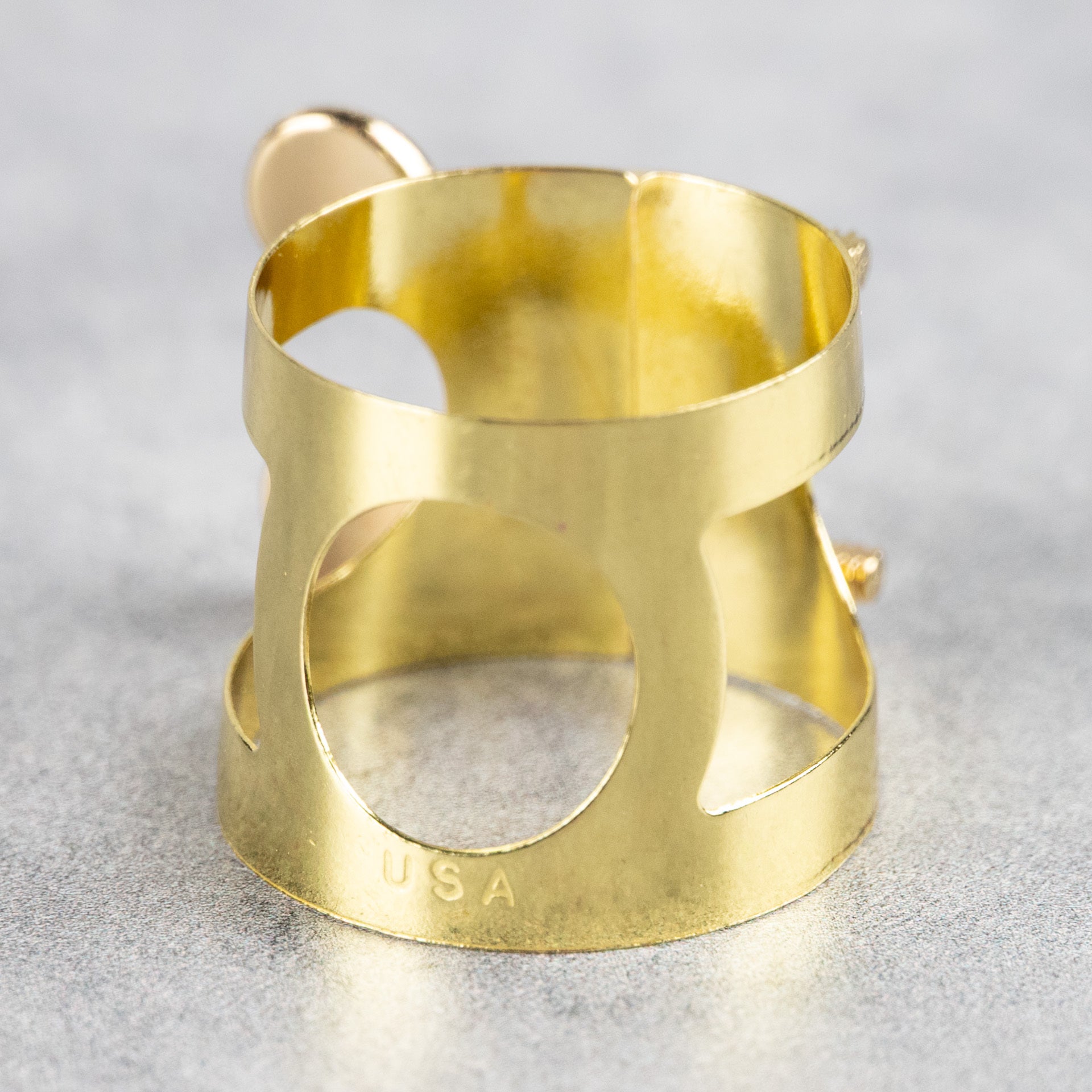 Selmer Bb Tenor Saxophone Ligature, Gold Lacquer Finish