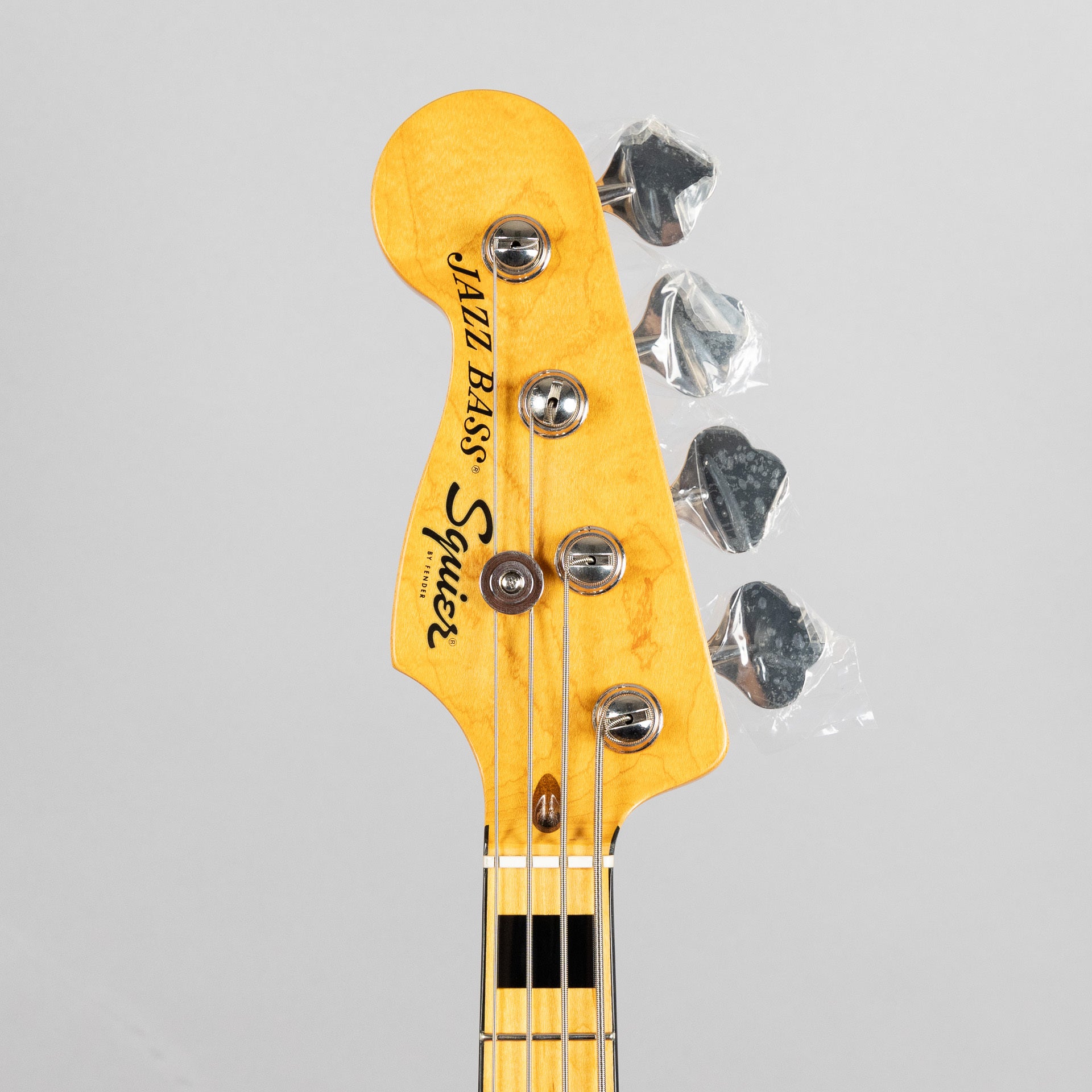 Squier Classic Vibe '70s Jazz Bass, Left-Handed, Black