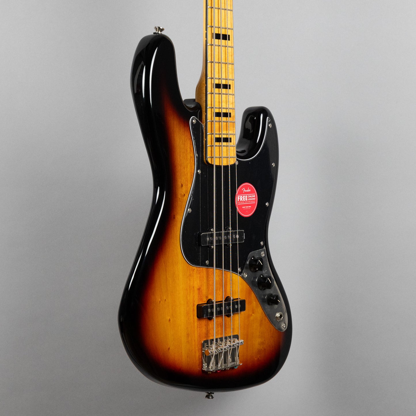 Squier Classic Vibe '70s Jazz Bass in 3-Color Sunburst