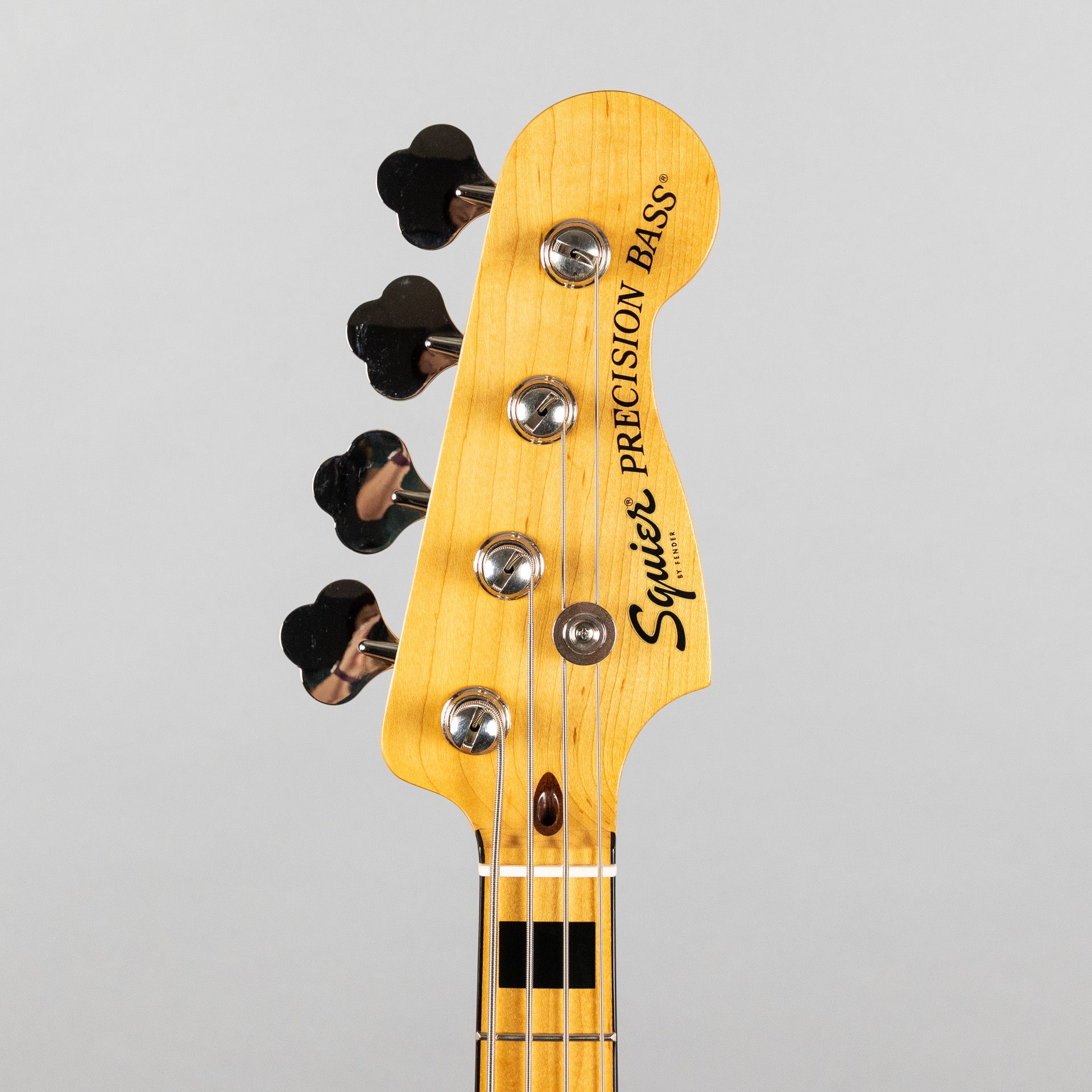 Squier Classic Vibe '70s Precision Bass, Walnut
