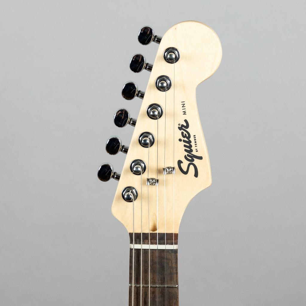 Squier Mini Stratocaster, Laurel Fingerboard, Shell Pink