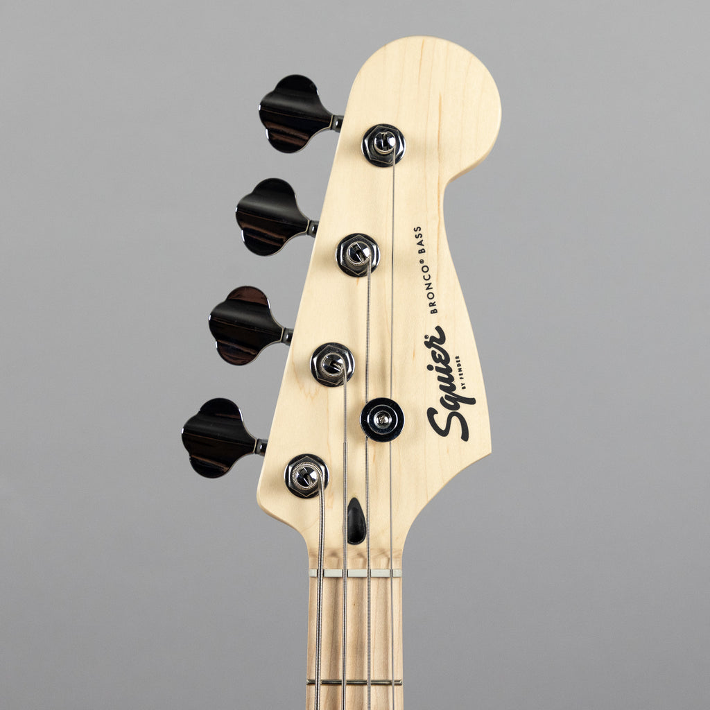 Squier Sonic Bronco Bass, Maple Fingerboard, Tahitian Coral