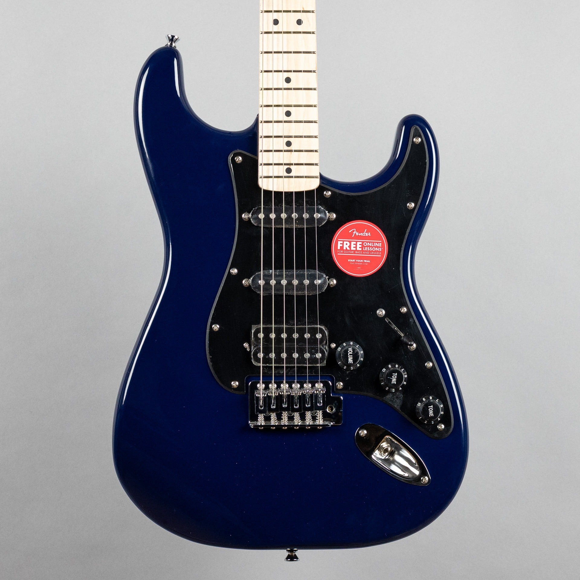 Squier Sonic Stratocaster HSS, Maple Fingerboard, Midnight Blue