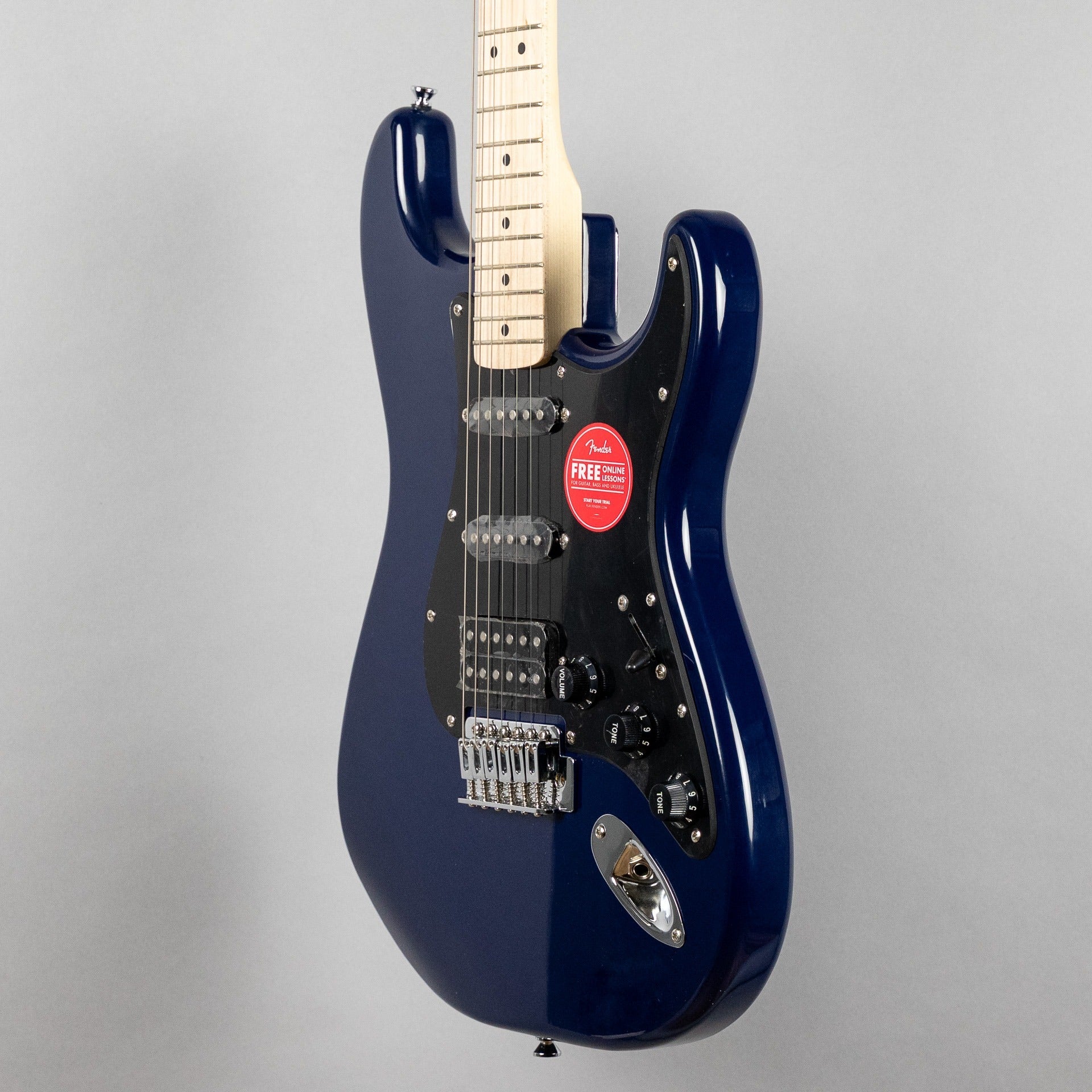 Squier Sonic Stratocaster HSS, Maple Fingerboard, Midnight Blue