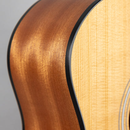 Taylor 114ce Acoustic Guitar, Sapele Back & Sides