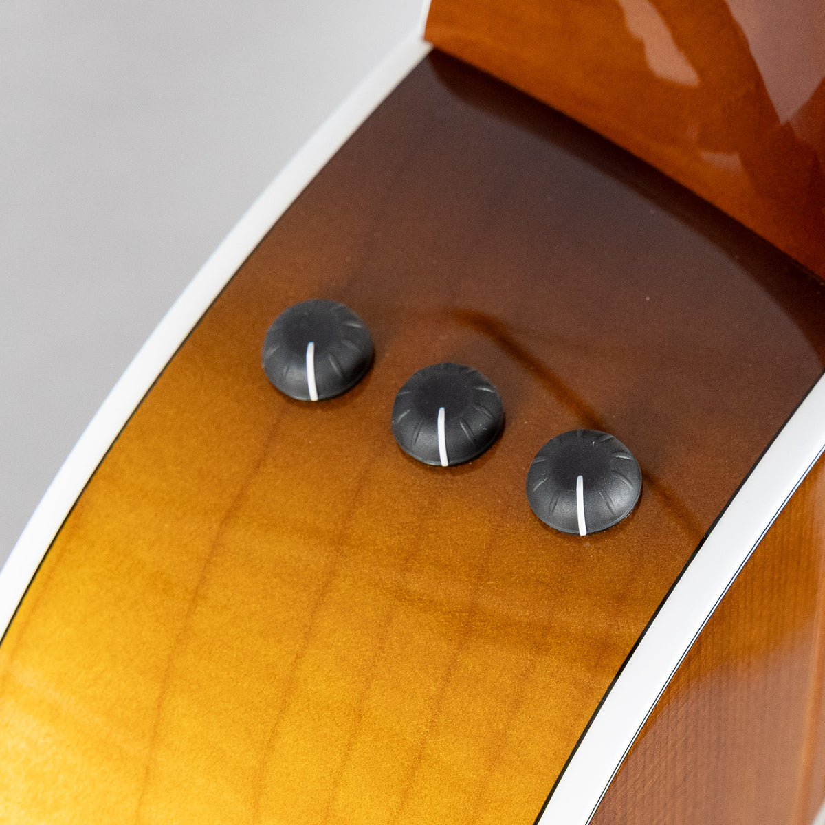Taylor 217e Plus Special Edition Honeyburst