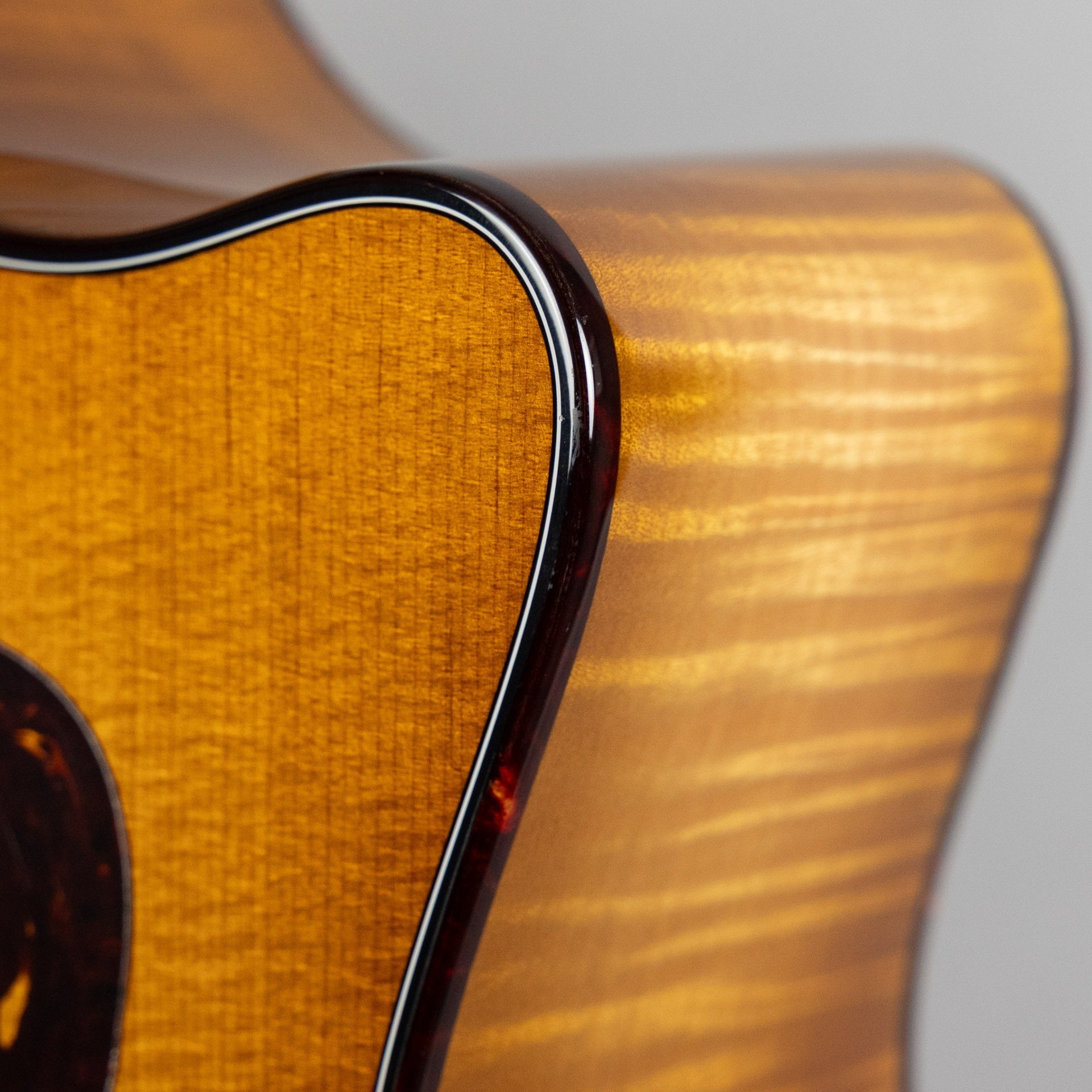 Taylor 614ce, Next Generation, Antique Blonde