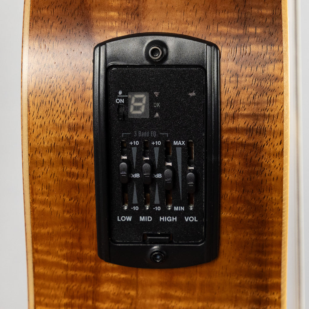 Taylor Academy 12e-N LTD Figured Koa/Sitka Spruce (Demo)