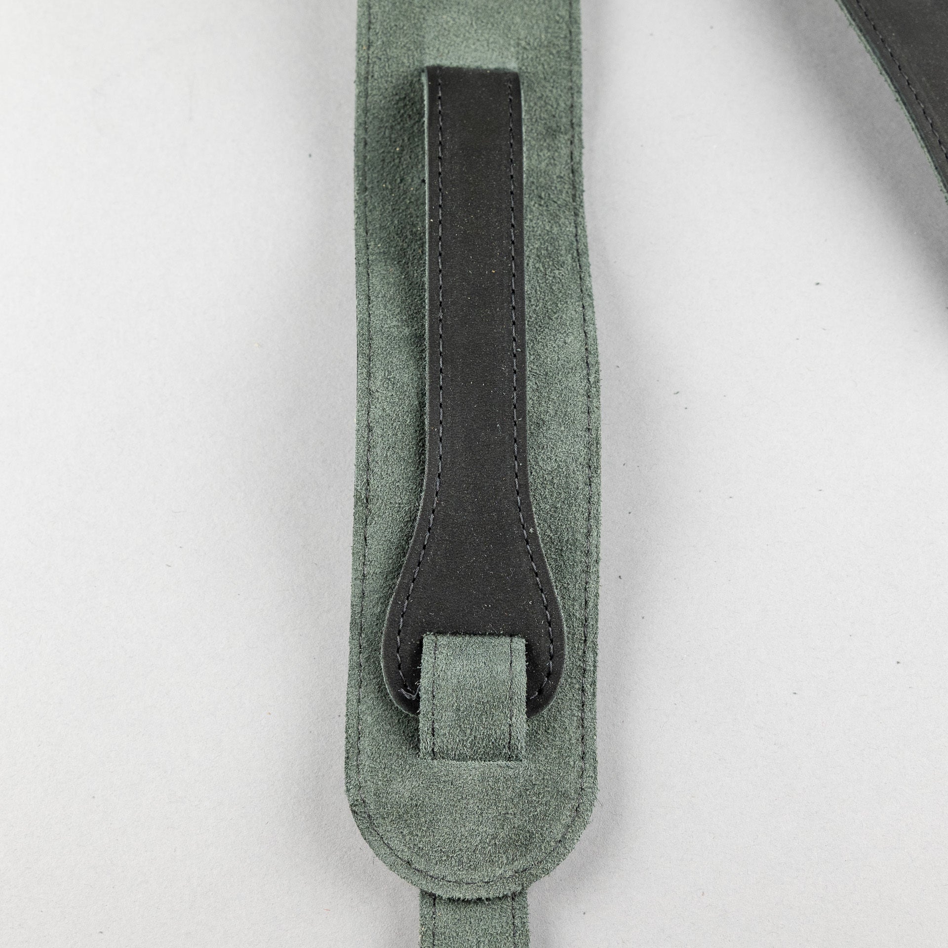 Taylor Gemstone 2.5" Sanded Leather Guitar Strap, Black