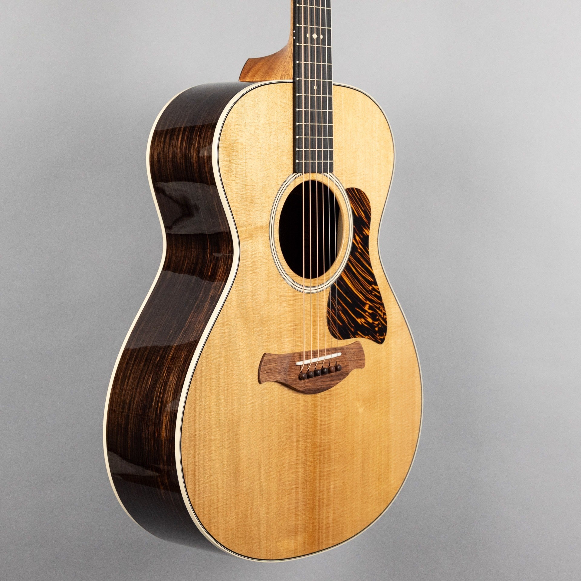 Taylor Gold Label 712e