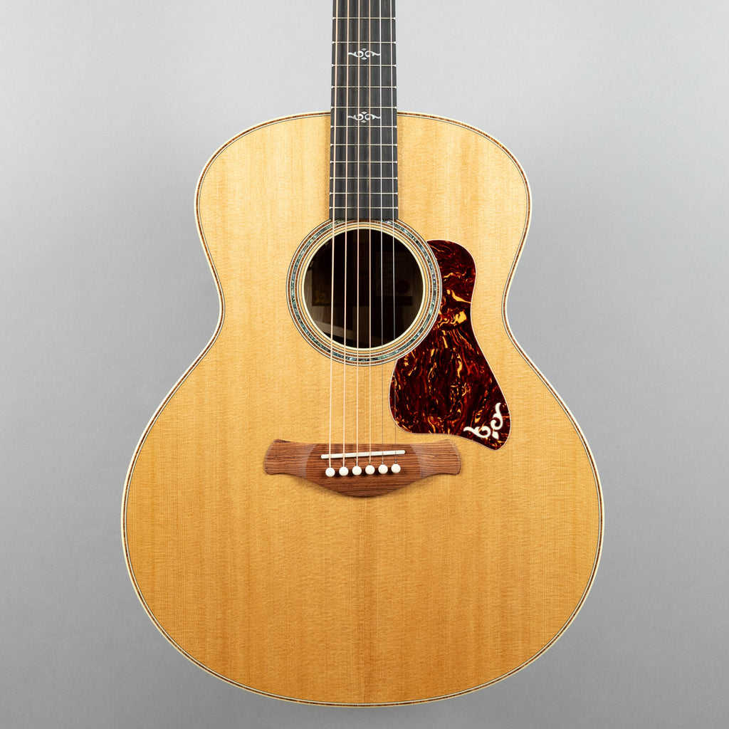 Taylor Gold Label 814e