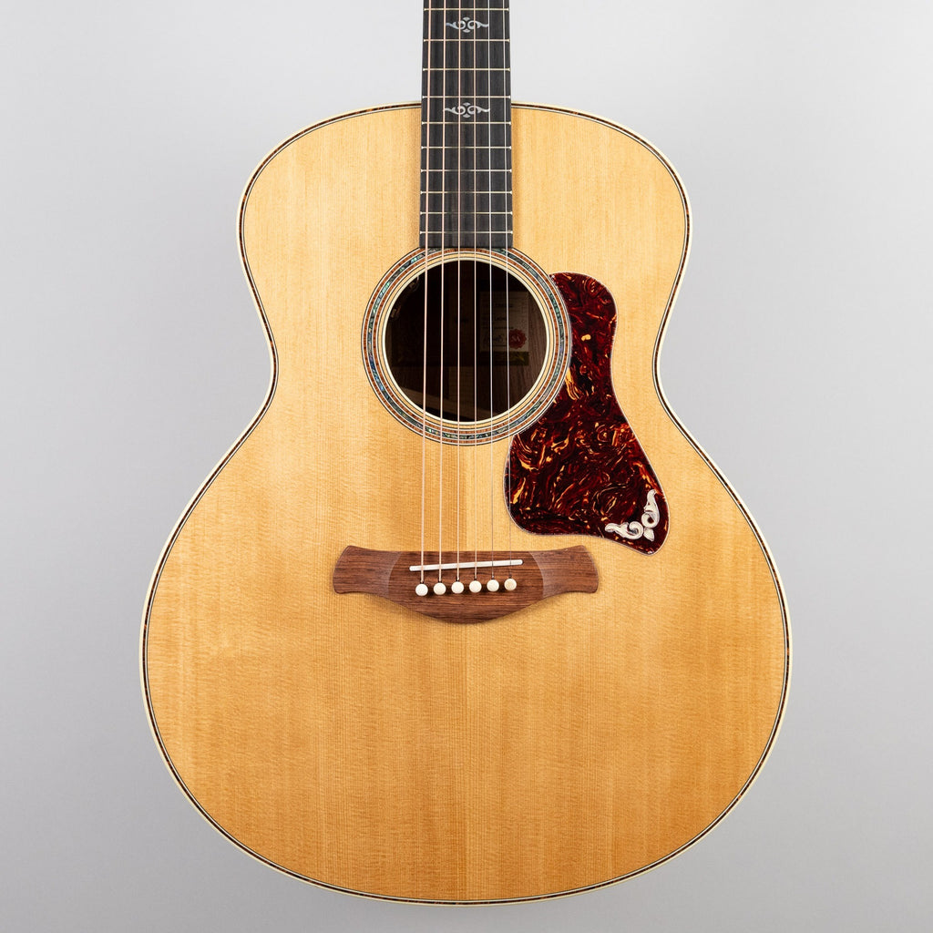 Taylor Gold Label 814e